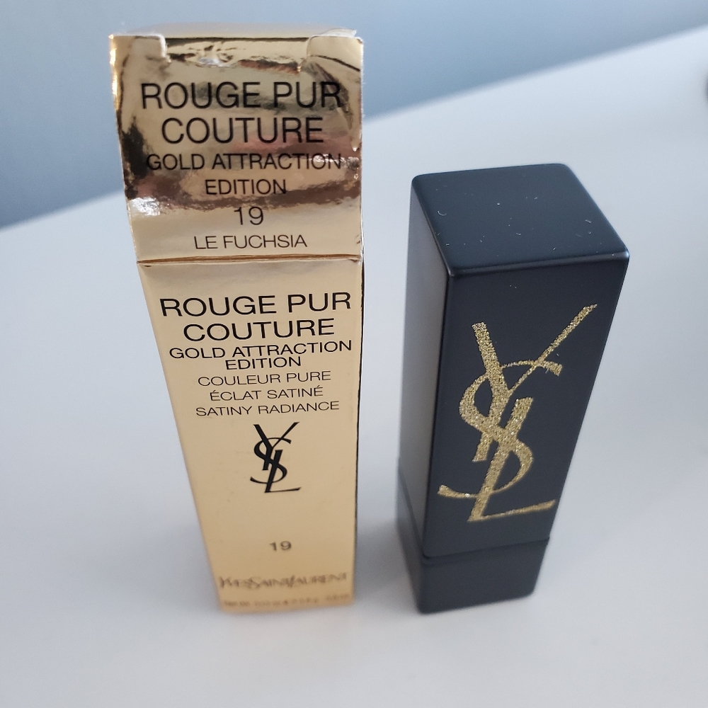 YSL LIPSTICKS - Picture 6 of 7